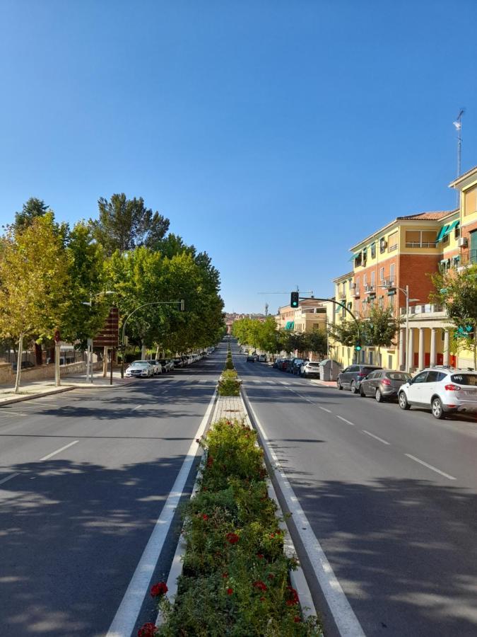 No Fiestas, 5 Dormitorios Solo Familias, Parejas O Trabajo Parking Publico Gratis A 300M Толедо Екстер'єр фото